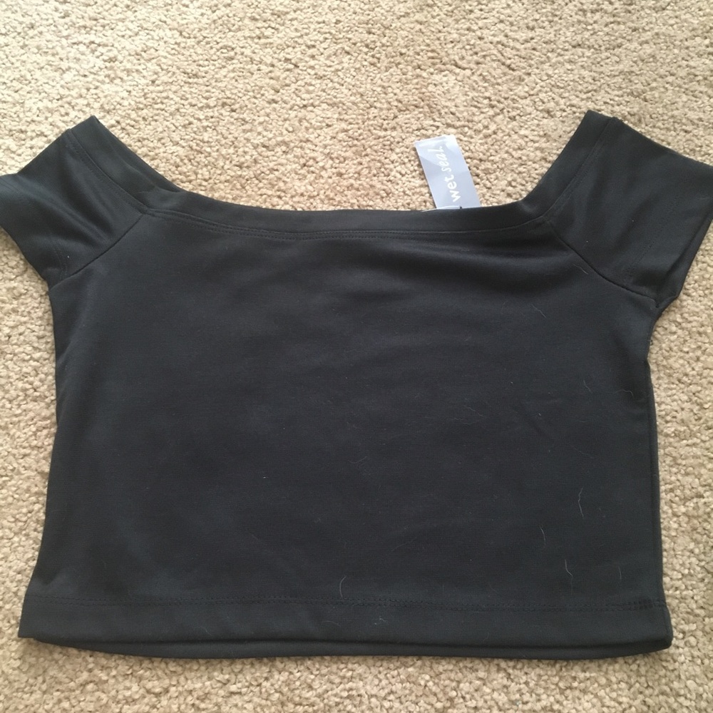 Black off the shoulder crop blouse